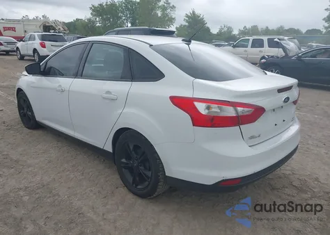2014 Ford Focus Se z USA, uszkodzony, nr VIN 1FADP3F20EL159961